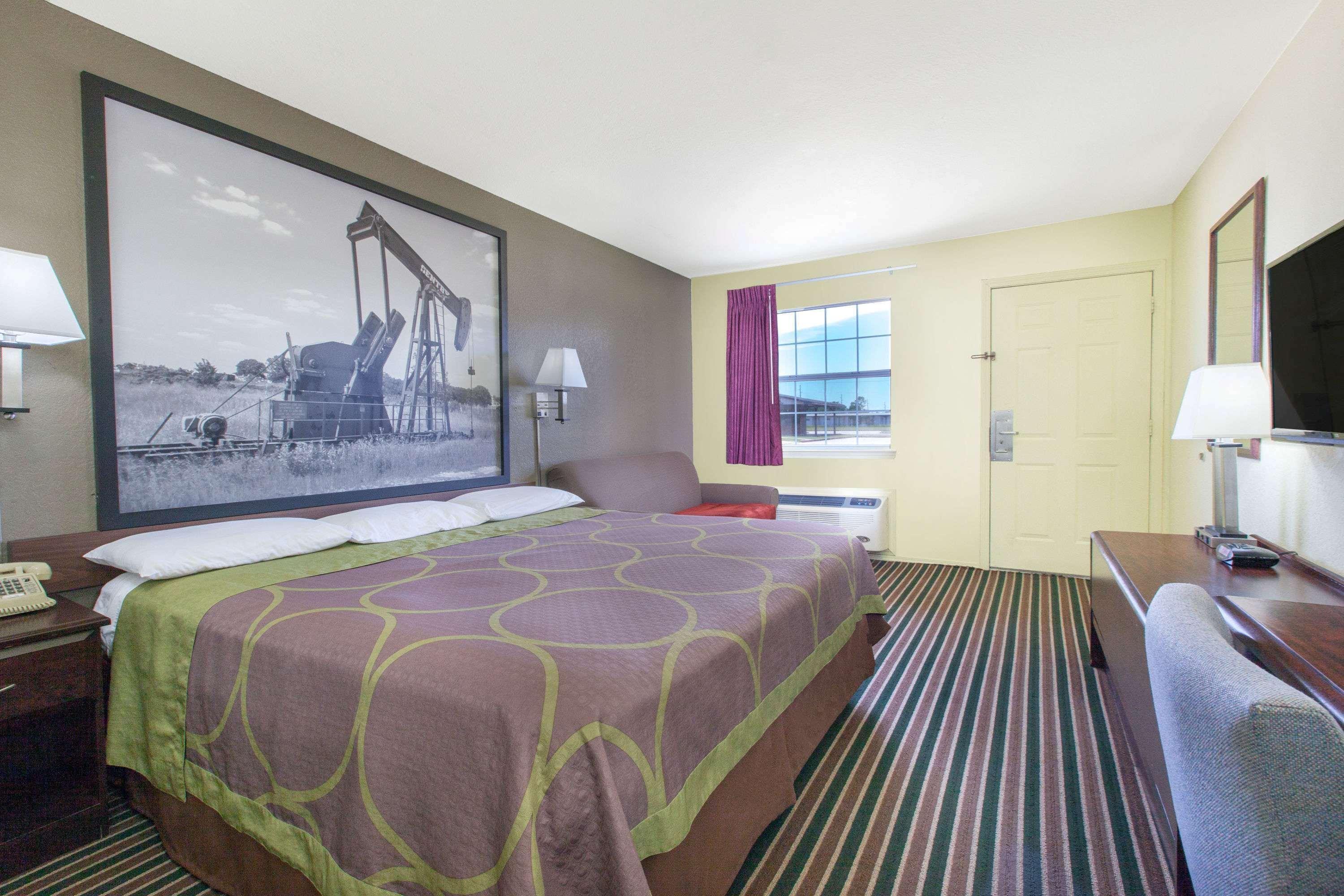 Rodeway Inn Muskogee Bagian luar foto